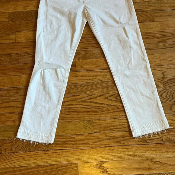 Joe’s Jeans Size 27 White Released Hem Straight Leg Cropped Jeans - Picture 3 of 10